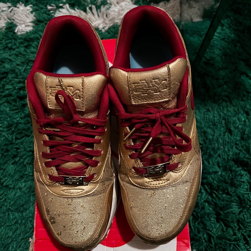 Women’s Air Max 1 Black History Month (QS)